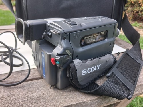 Sony handycam ccd tr748e body - handycam,